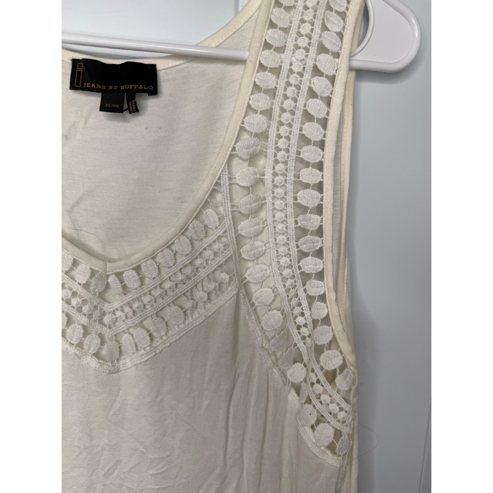 Jeans by Buffalo Women Ivory Sleeveless Crochet Lace Trim V-Neck Tank Top XL - Picture 4 of 8